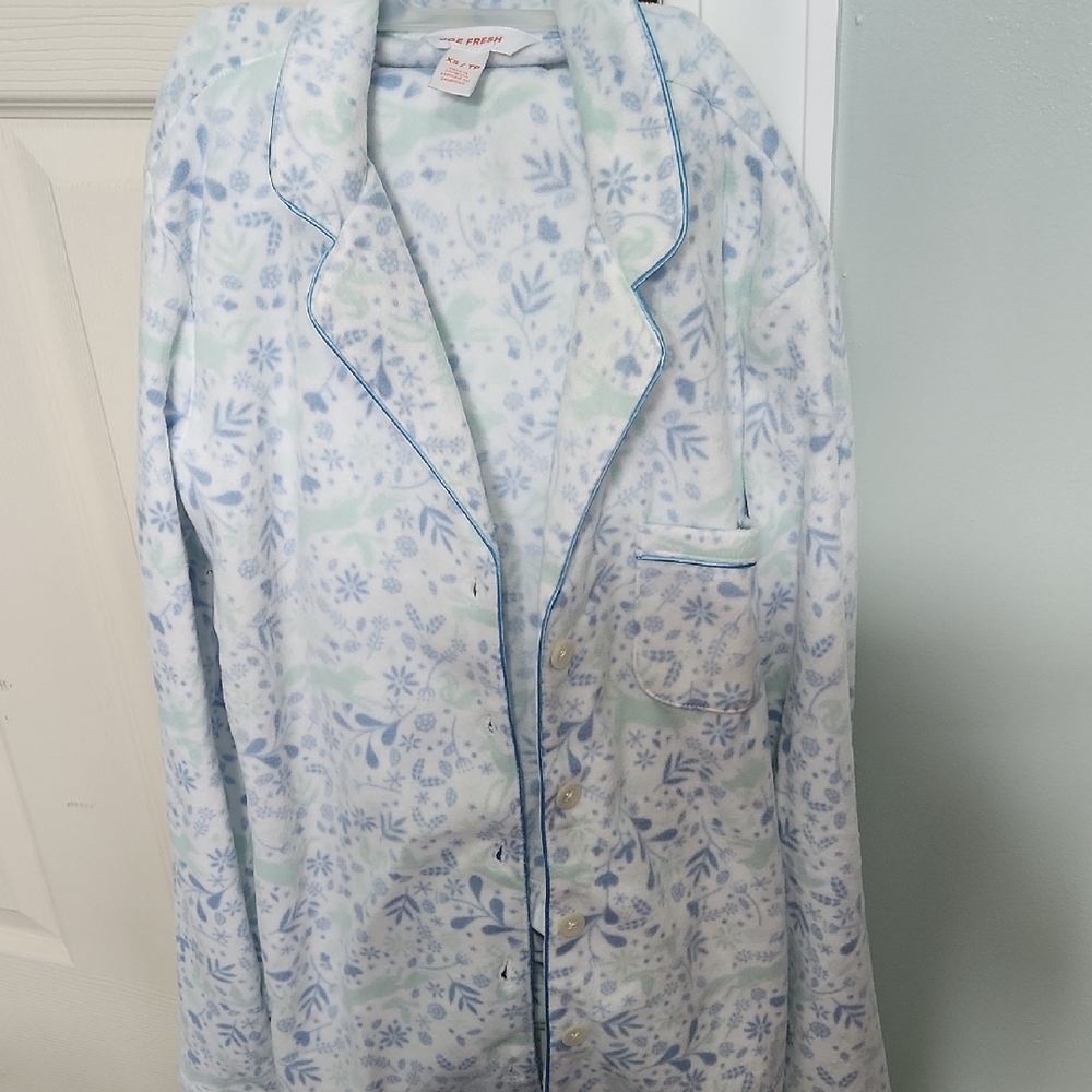 Floral Button-Up Pajama Top with Blue Trim